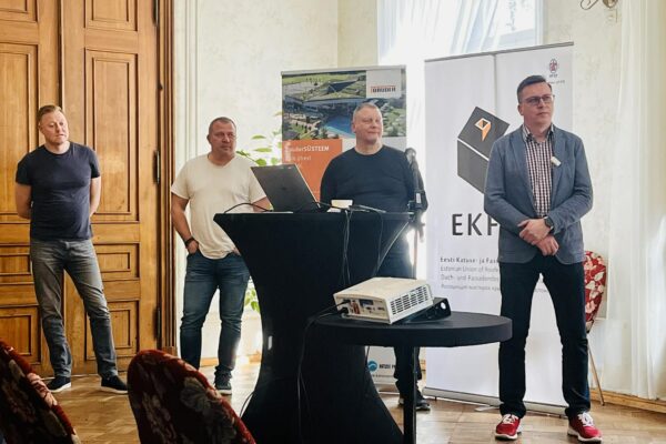 8816deca-337f-4a0f-93da-70a33e001643